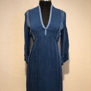 Blue lined Johnny Was dress